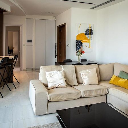 Apartamento Phaedrus Living: 360 Tower Luxury Flat Nicosia Exterior foto