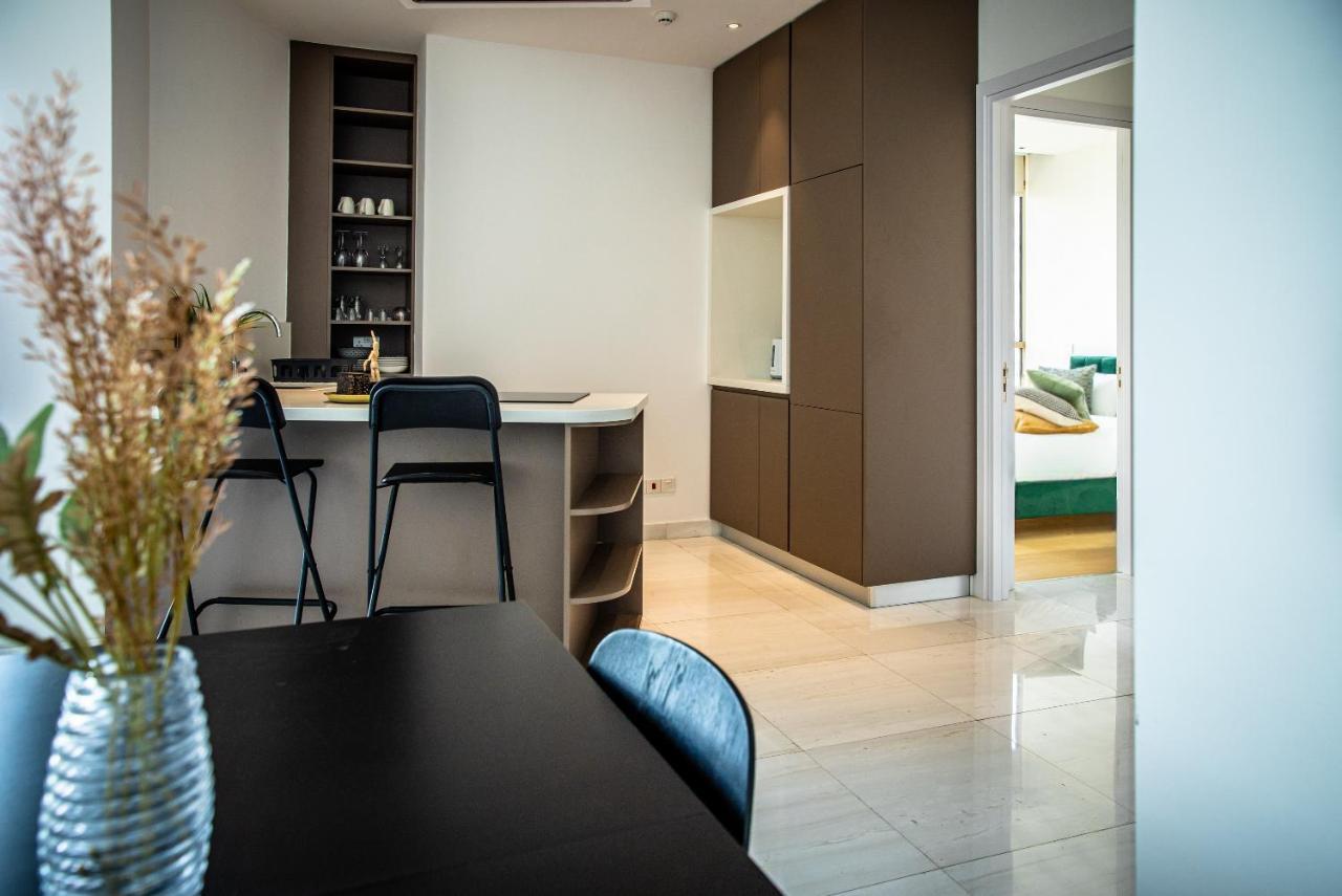 Apartamento Phaedrus Living: 360 Tower Luxury Flat Nicosia Exterior foto